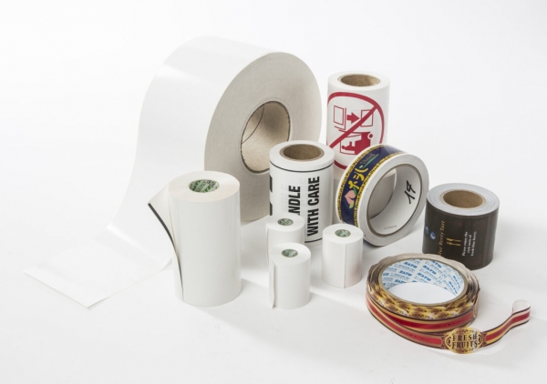 Adoptar la innovación ecológica: el auge de las etiquetas sin papel soporte en las empresas modernas