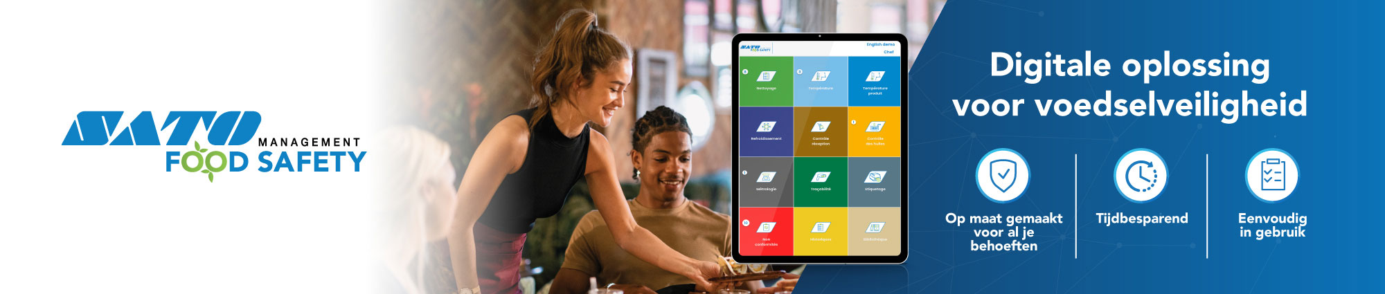 Chef-kok die een maaltijd in een restaurant bereidt